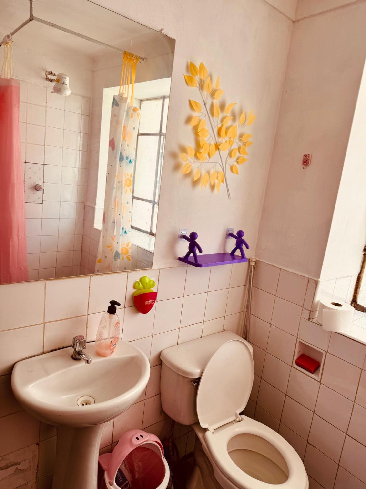 Ukumari Hostel クスコ エクステリア 写真