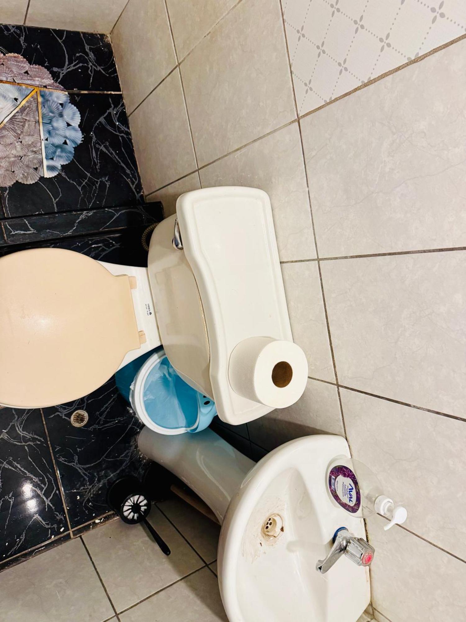 Ukumari Hostel クスコ エクステリア 写真